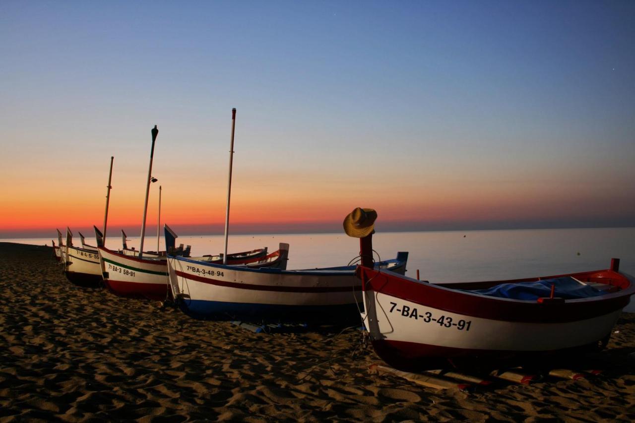 Can Martinez Calella Beach Boutique Apartment ภายนอก รูปภาพ